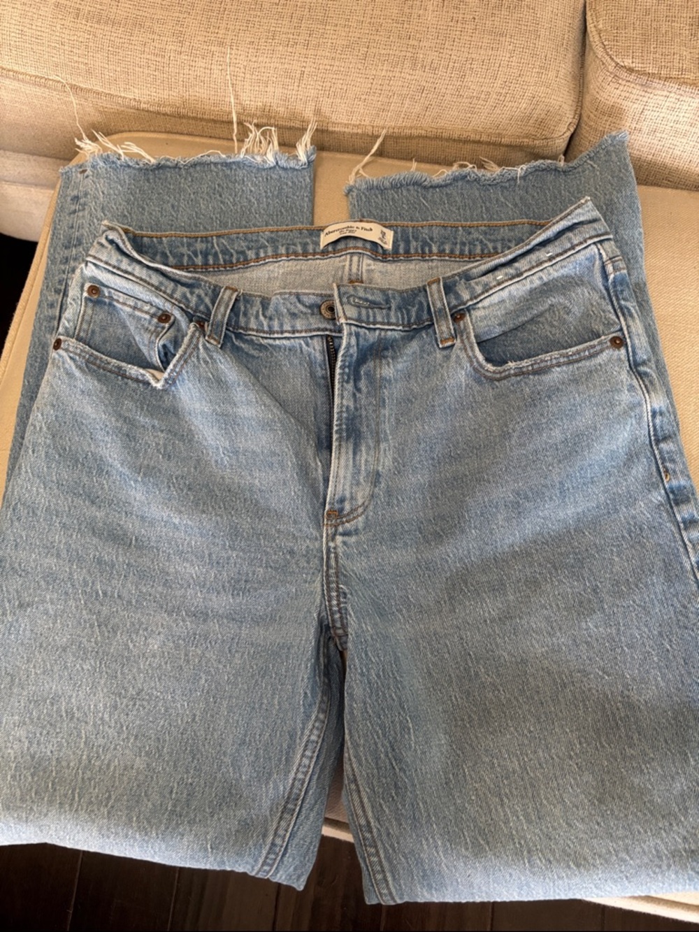 Women Abercrombie Jeans baggy low Rise size 29 8R